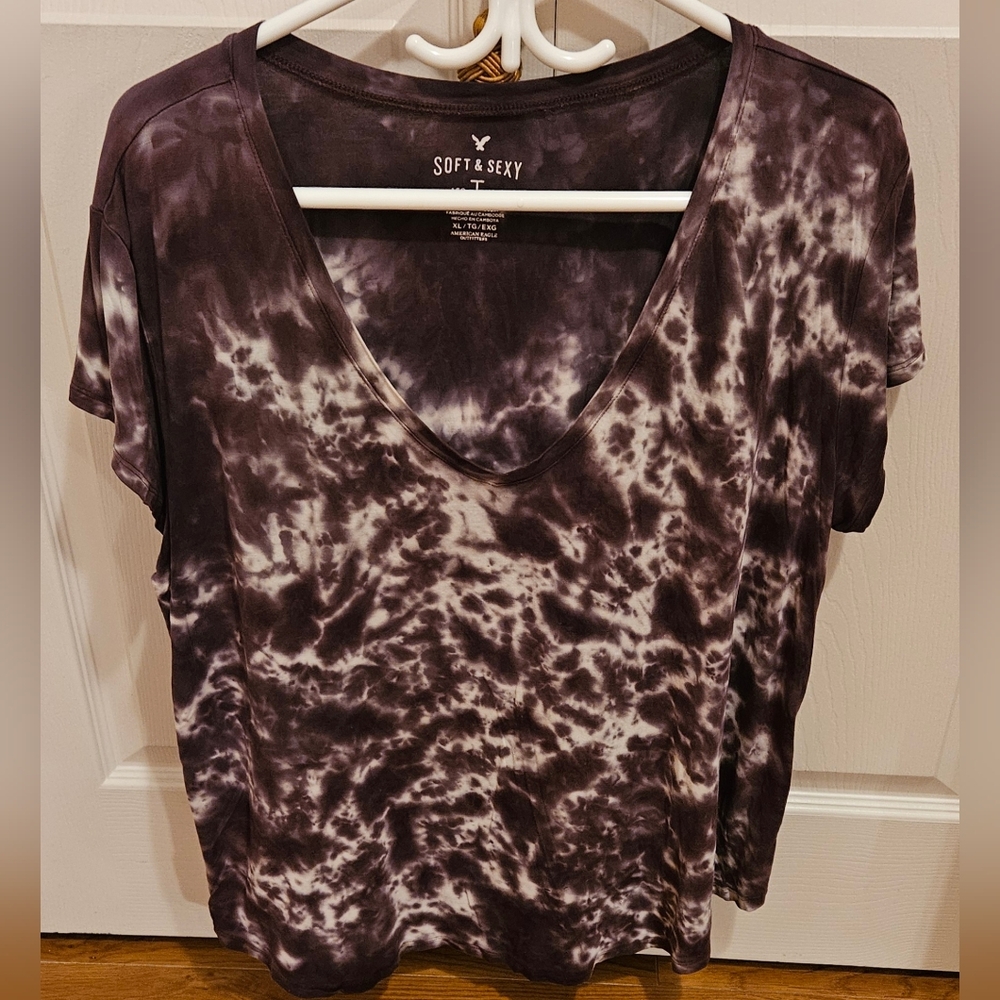 Anerican Eagle Outfitters Soft & Sexy Tee, NWOT